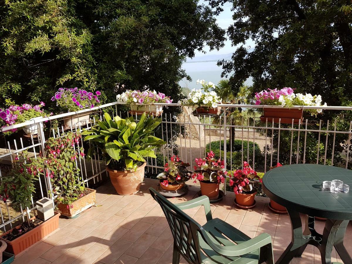Antica Casa Di Famiglia Hotel Castiglione del Lago Bagian luar foto